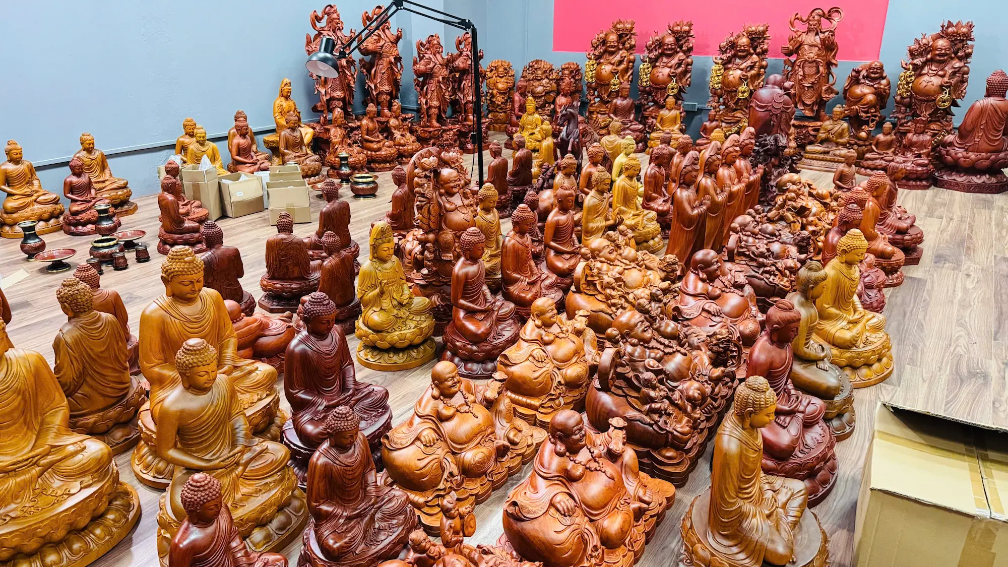 Không gian trưng bày tầng 2 Mandala Hanoi