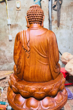 tượng phật thích ca gỗ hương - đằng sau