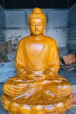 tượng phật thích ca thiền - cận mặt