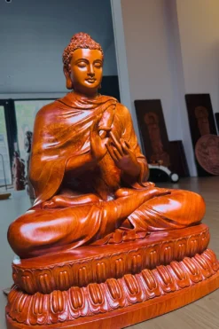 tượng thích ca chuyển pháp luân - góc nghiên phải